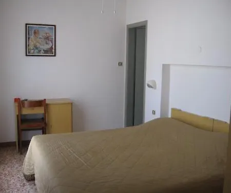 Ξενοδοχείο Eleonora